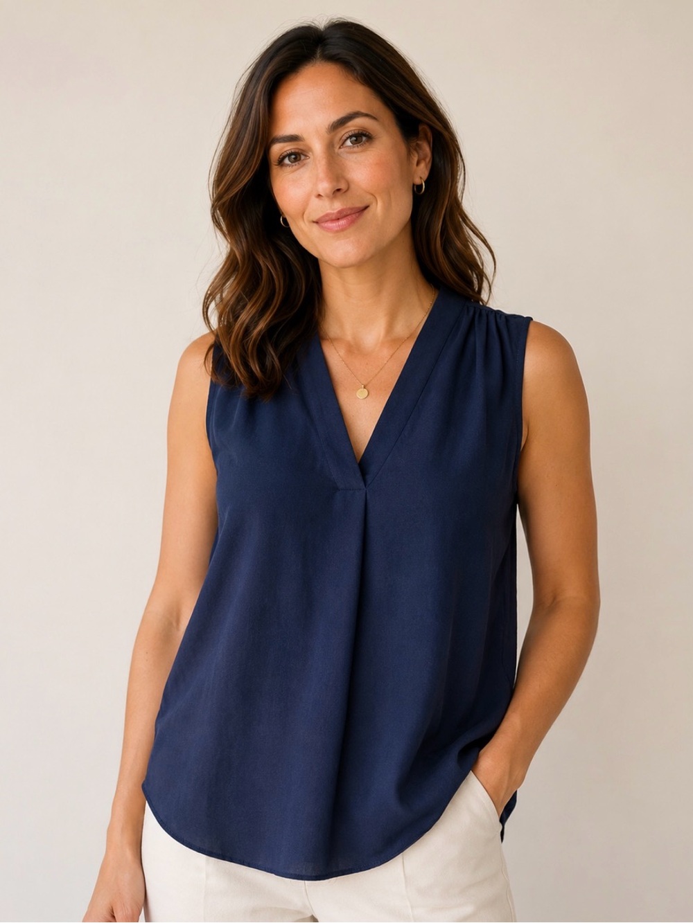 Vince Camuto Navy Sleeveless V Neck Satin Blouse XS